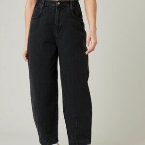 Beyond Nine Remi Barrel Leg Jeans Washed Black Size Large